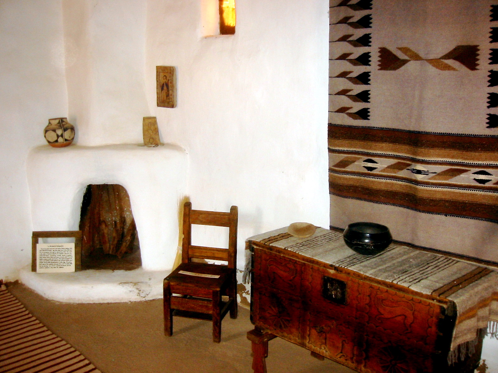 Interior, Las Golondrinas, Santa Fe