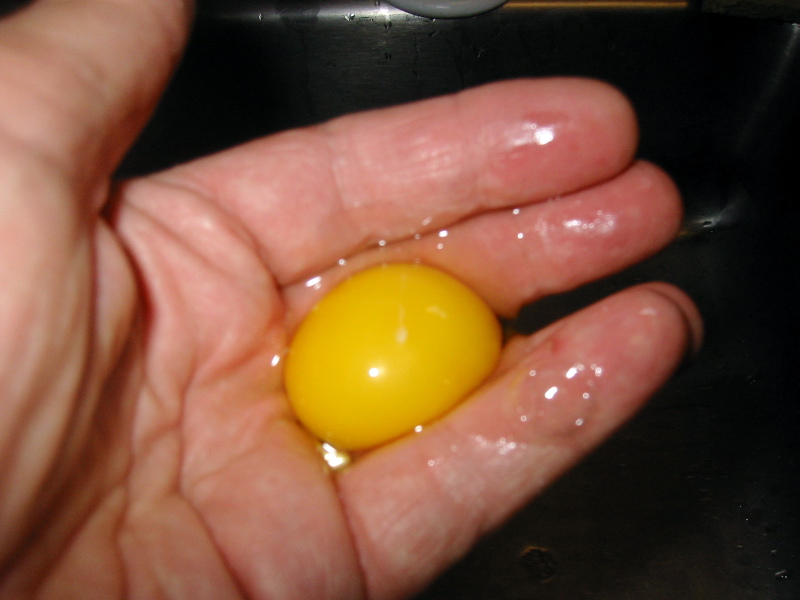 separating eggs