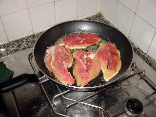 Saltimbocca on the fire