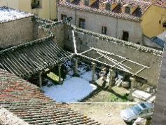 Avila: waiting for restoration
